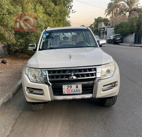 میتسوبیشی پاجیرۆ 2017  بۆ فرۆشتن لە عێراق -  بەغداد